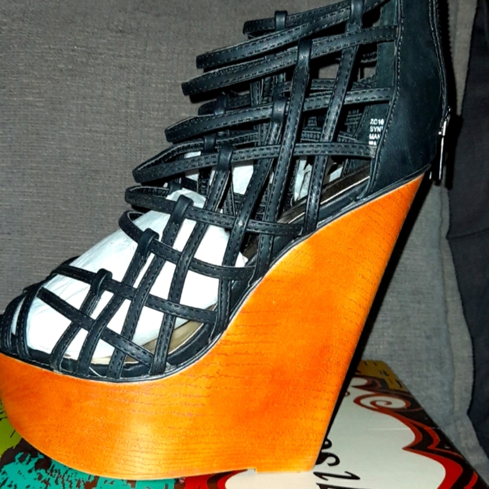 ZigiNY laced wedges shoes